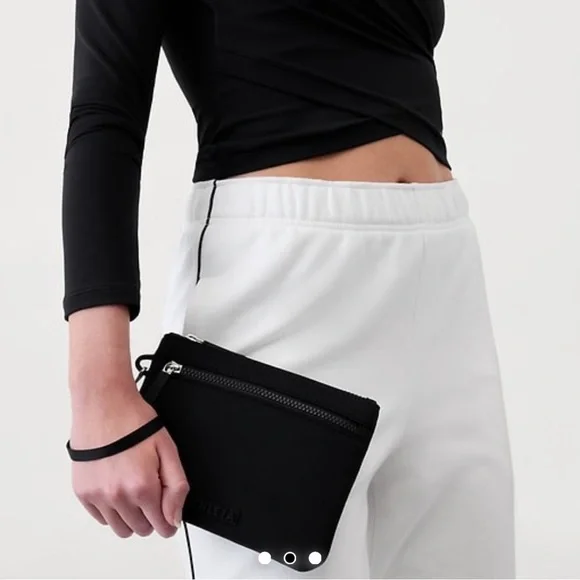 Athleta Varsity Blue Clutch Wristlet - Picture 6 of 6